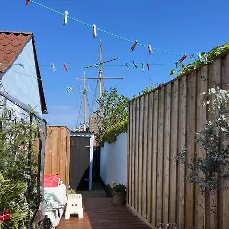 Smølfehuset I *